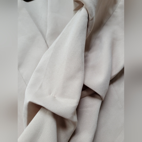 New Chic taupe Suit and Pants Set - Picture 8 of 16